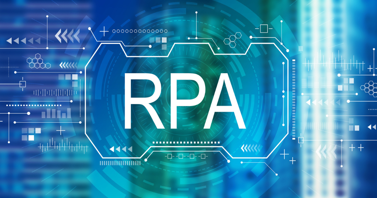 青いデジタル背景に大きく「RPA」と表示された画像
