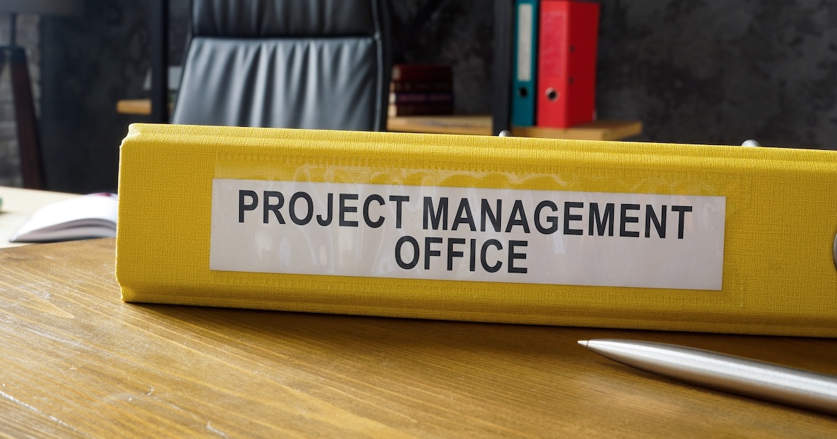 PROJECT MANAGEMENT OFFICEと書かれたファイル